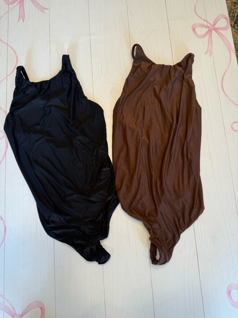 Aerie Smoothez Scoop Bodysuits Set of 2 Size M
